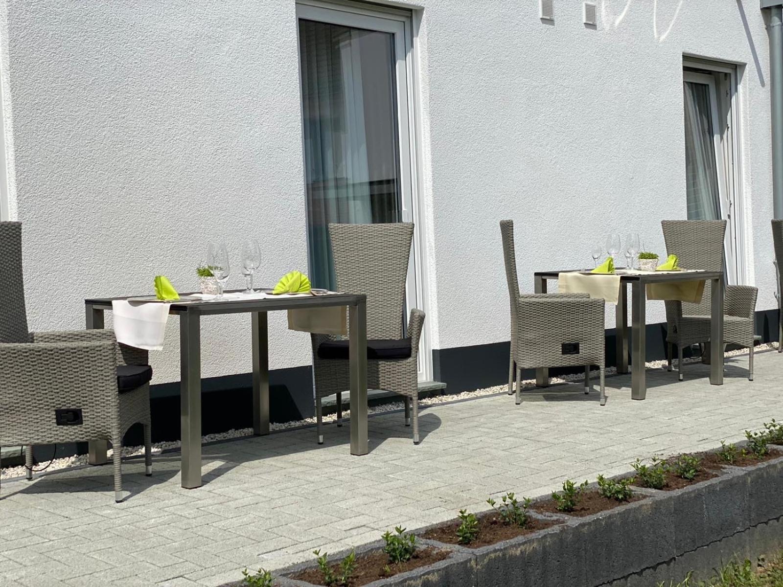 Bb Landhotel Huetter Meschede Exterior photo