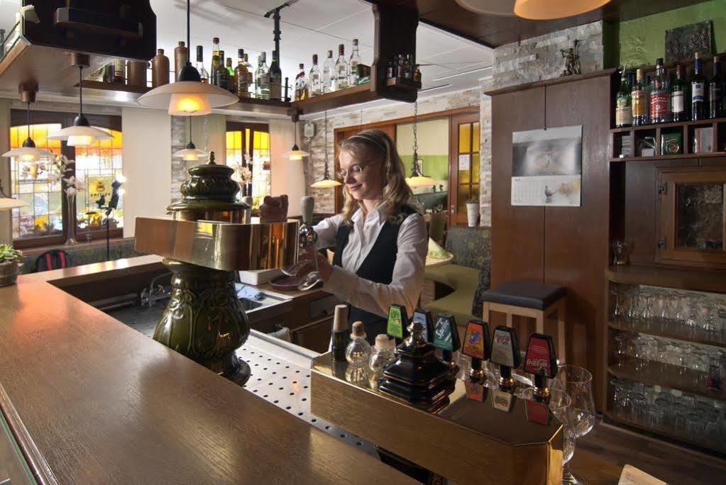 Bb Landhotel Huetter Meschede Exterior photo